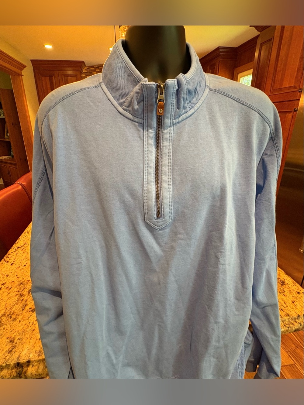 Tommy Bahama‎ men’s quarter zip pullover. Sharp blue with logo. XL
